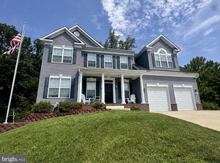 45703 Tennyhill St, California, MD 20619