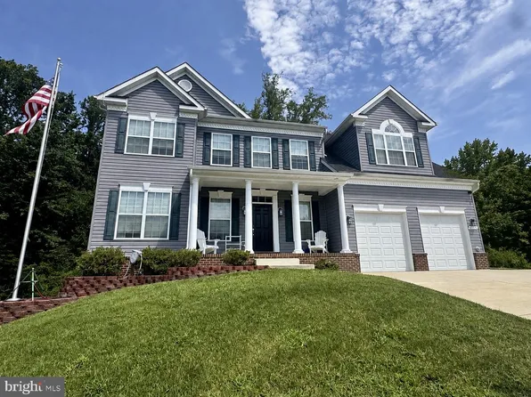 45703 Tennyhill St, California, MD 20619