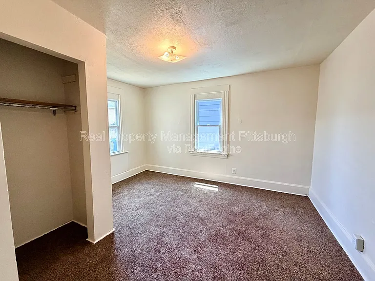405 Main St — Photo 9