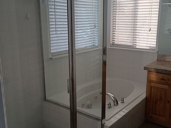 4th image of 7614 S 1000 E