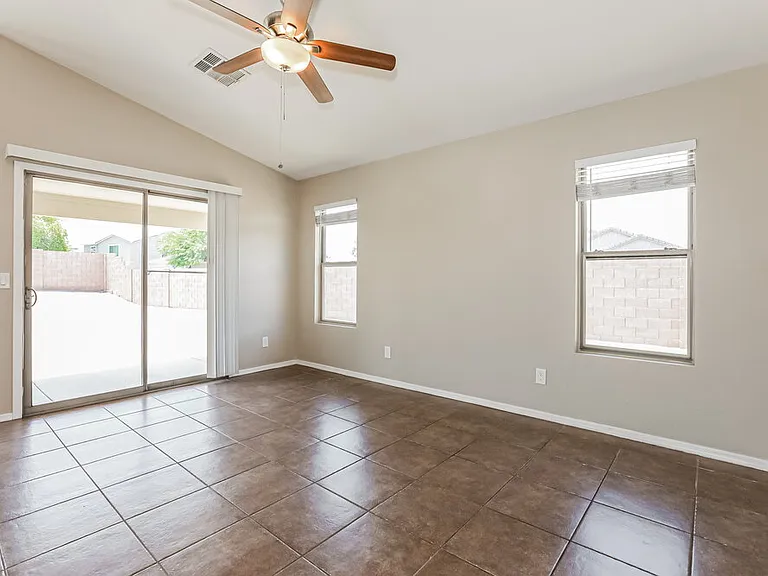 2049 W Gold Mine Way — Photo 5