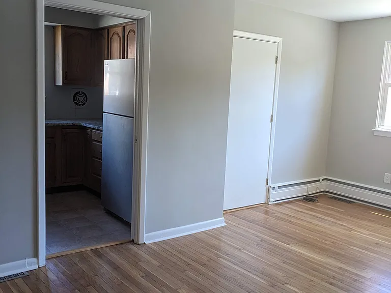 225 Parkway Cir #A — Photo 5