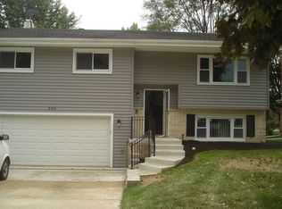 340 Waxwing Ave, Naperville, IL