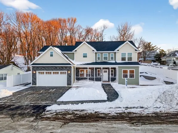 1 Goddard Dr, Nahant, MA 01908