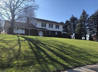 1720 Steese Rd, Uniontown, OH 44685