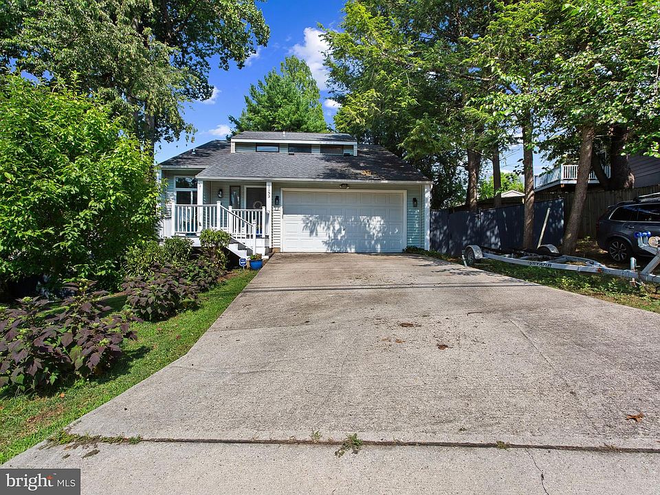 1st image of 1153 Hampton Rd