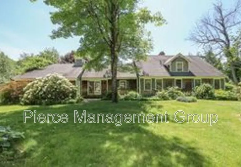 32 Morse Cir — Photo 1