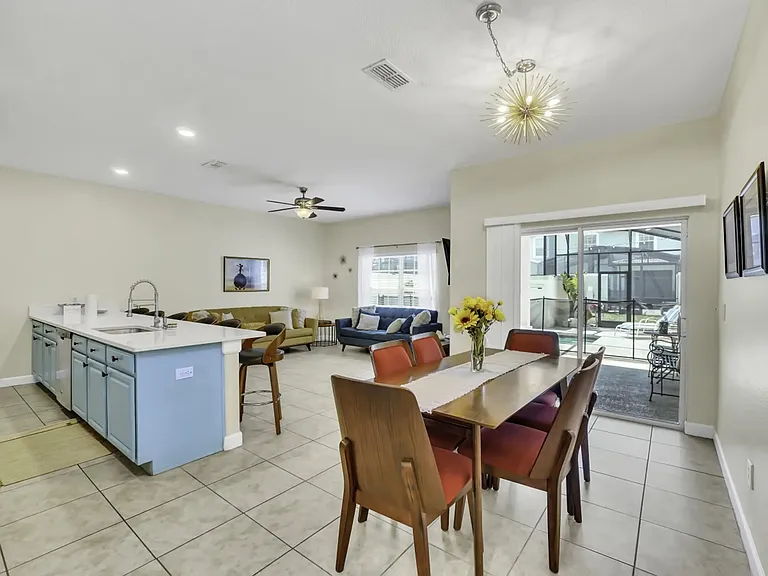 4876 Clock Tower Dr — Photo 1