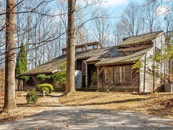 4134 Hollow Rd, Phoenixville, PA 19460