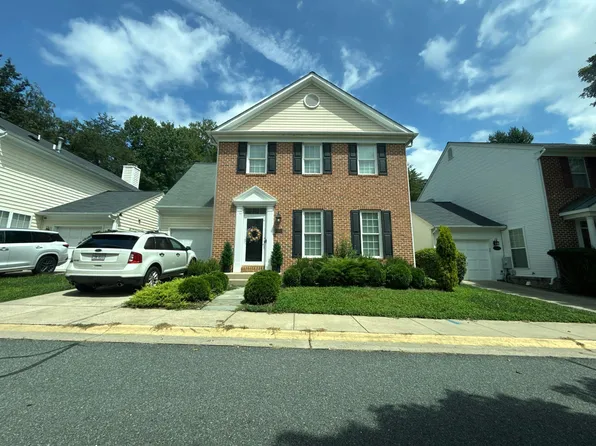 20313 Swallow Point Rd, Montgomery Village, MD 20886