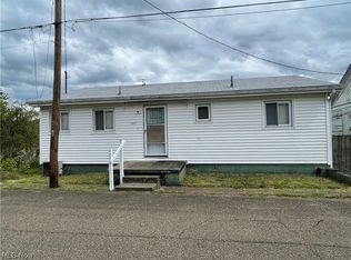 207 Front St, Matamoras, OH 45767