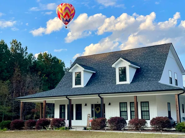 654 Red Hill Rd, Cameron, NC 28326