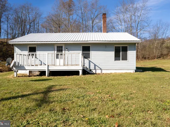 8482 Hyndman Rd, Buffalo Mills, PA 15534