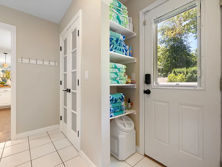 1 Boxwood Rd — Photo 20