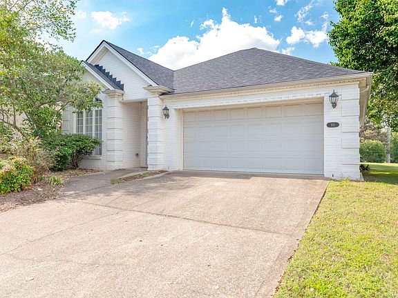 2nd image of 101 White Oak Trce