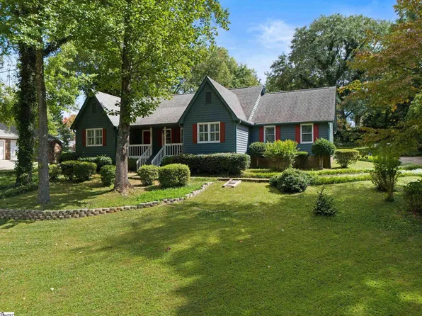 107 Oakfern Dr, Simpsonville, SC 29681