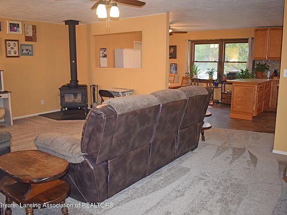 5th image of 4961 W Lovejoy Rd