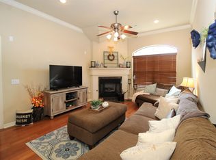 2542 E Turtle Creek Dr, Fayetteville, AR 72701
