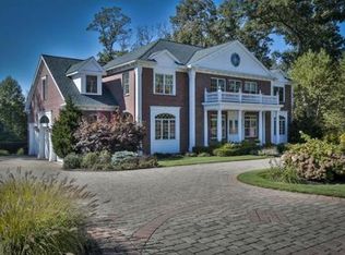 16 Prides Cir, Andover, MA 01810