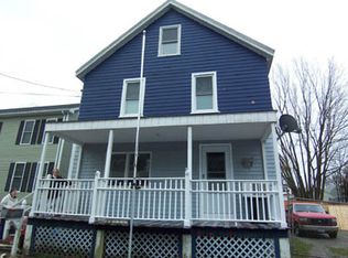 10 Garfield St, Newport, RI 02840