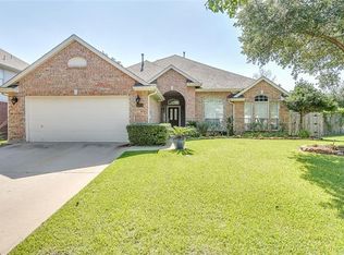 5204 Black Hills Ct, Fort Worth, TX 76137