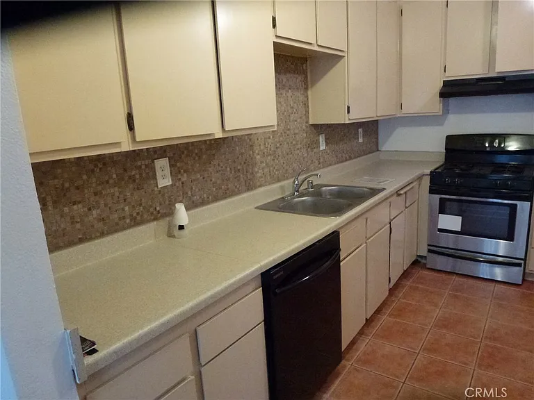 1211 S Palmetto Ave #C — Photo 7