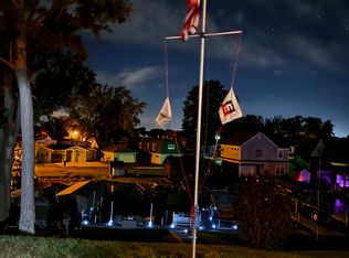 11869 N Forest Dr, Syracuse, IN 46567