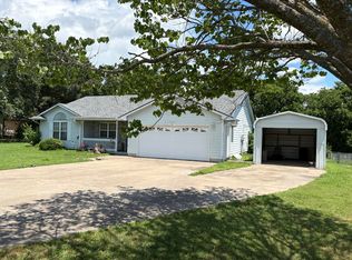 28666 S 621st Ct, Grove, OK 74344