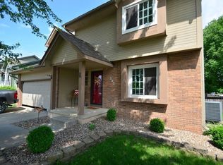 906 SE Kensington Rd, Ankeny, IA 50021