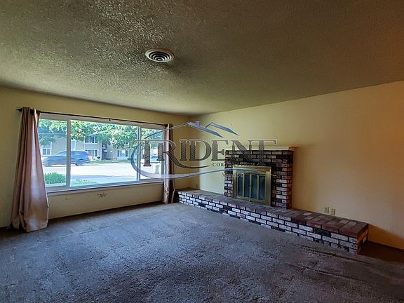 5th image of 231 E 18th St #A