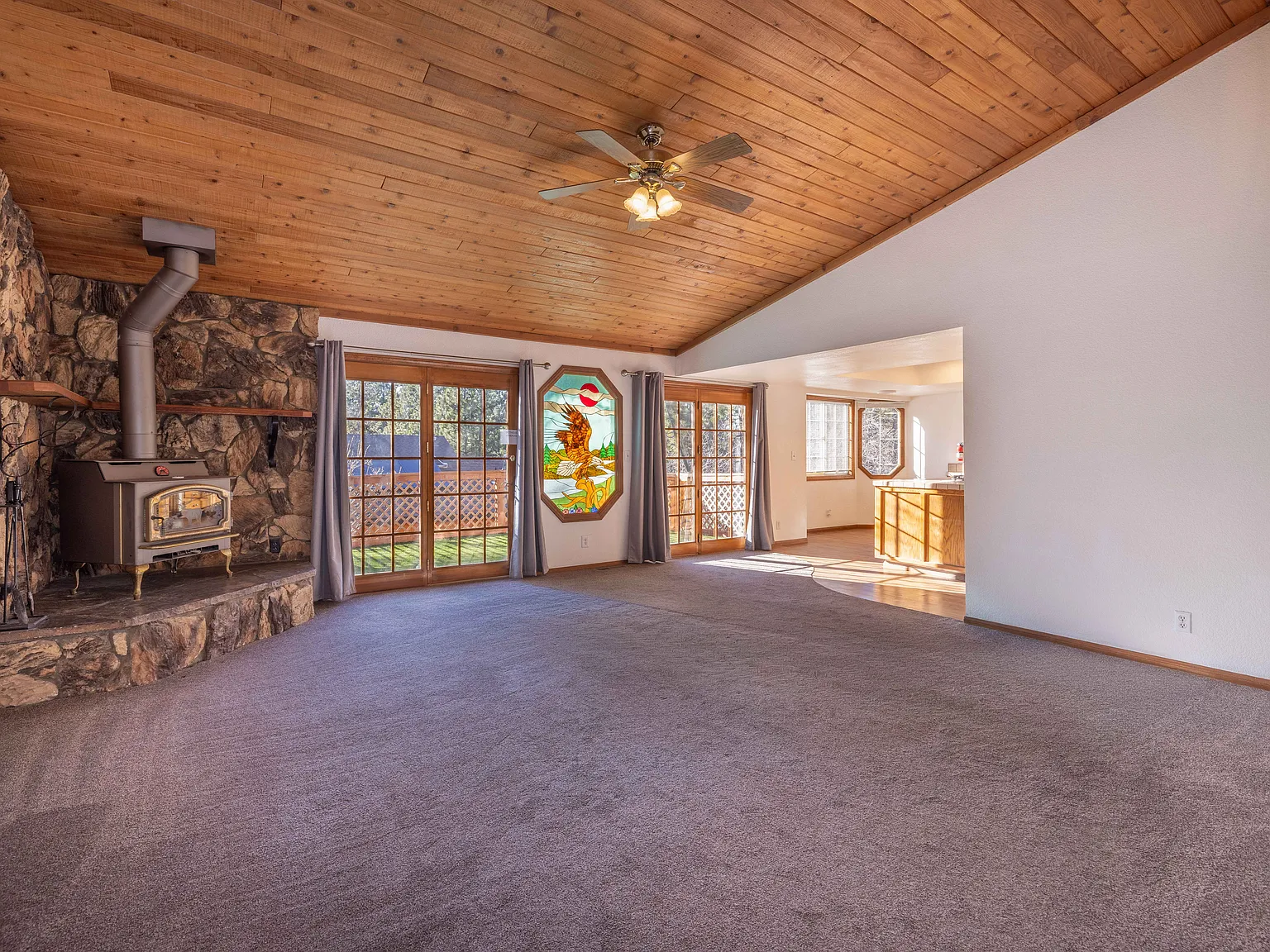 889 Mcalister Road — Photo 3