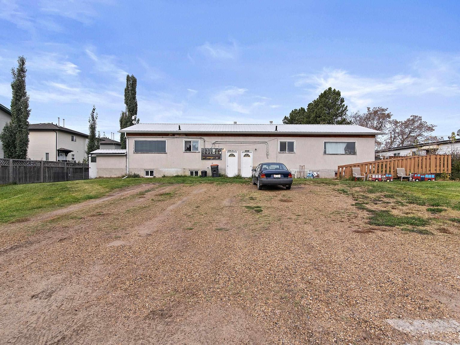 5310 & 5312 50th St, Thorsby, AB T0C 2P0 MLS E4379933 Zillow