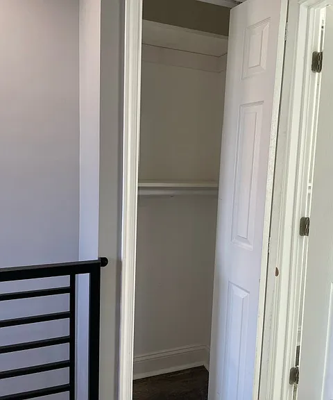 165 W Palmer St — Photo 16