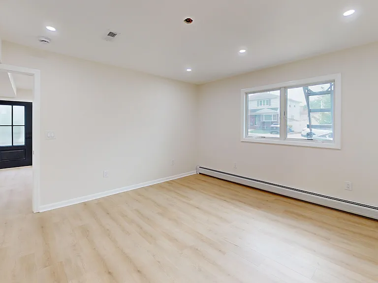 509 Winchester Ave — Photo 9