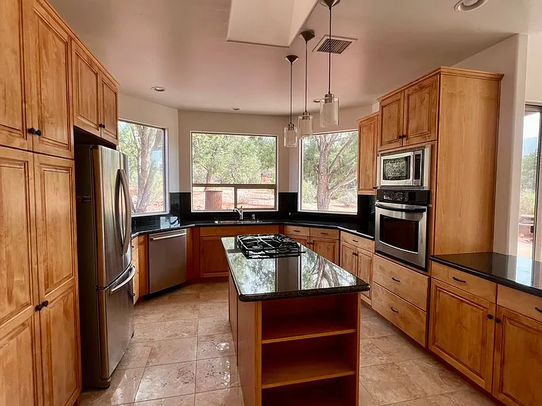 30 Schimberg Rd — Photo 25