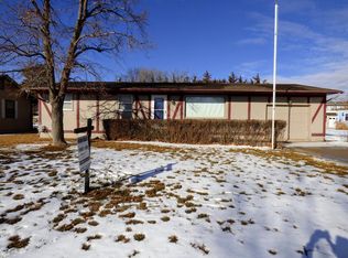 257 W H St, Phillipsburg, KS 67661