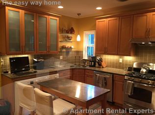 14 Greenville St #1R, Somerville, MA 02143