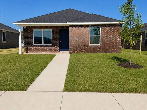 450 Shasta St, Prairie Grove, AR 72753