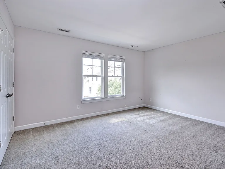 4307 Audrey Ln — Photo 22
