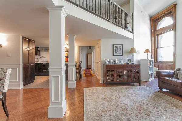 Sold by JCity Realty, LLC | media 10