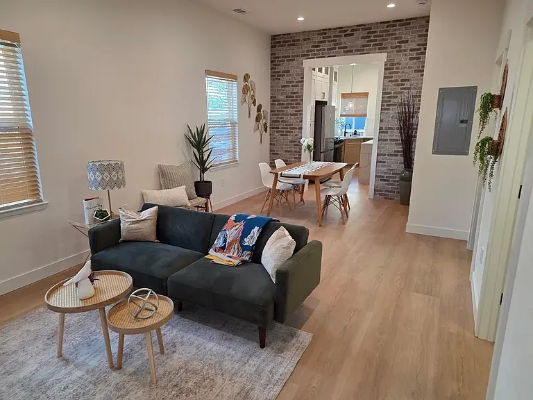 870 Cinnabar St — Photo 14