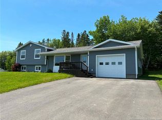 8 Forest Hill St, Woodstock, NB E7M 4A7