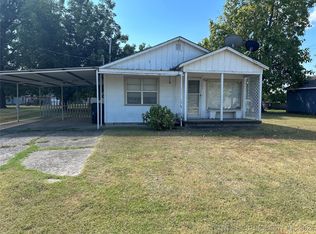 104 E Atlanta Ave, Davis, OK 73030