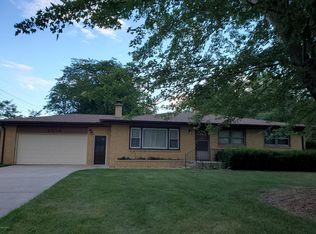 2895 Carrie Ln, Saint Joseph, MI 49085