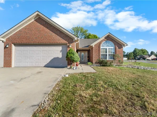 4400 Leaf Circle, Sellersburg, IN 47172