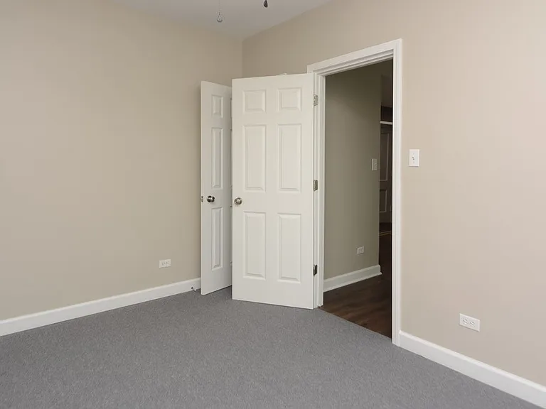 5208 N Sawyer Ave #3 — Photo 17