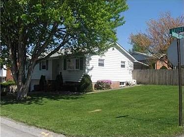 2nd image of 809 Bridge Ave