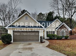 1280 Waterwood Dr, Loganville, GA 30052