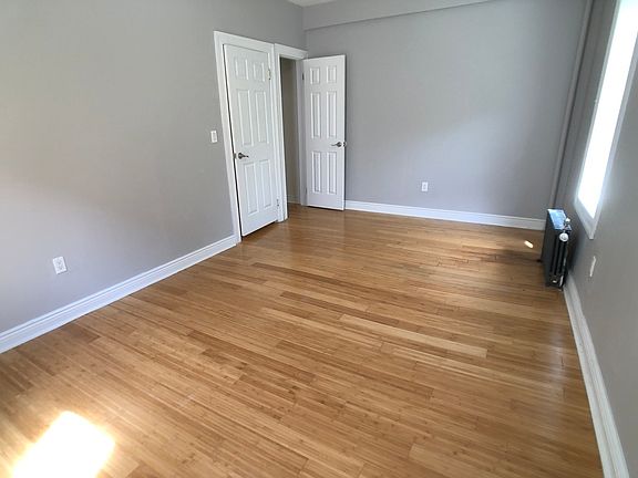 4th image of 1120 Bergen St #23E