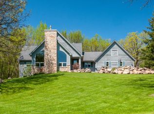 20055 France Cir, Prior Lake, MN 55372